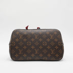 LOUIS VUITTON Monogram Noe Noe MM Bucket Bag LOUIS VUITTON