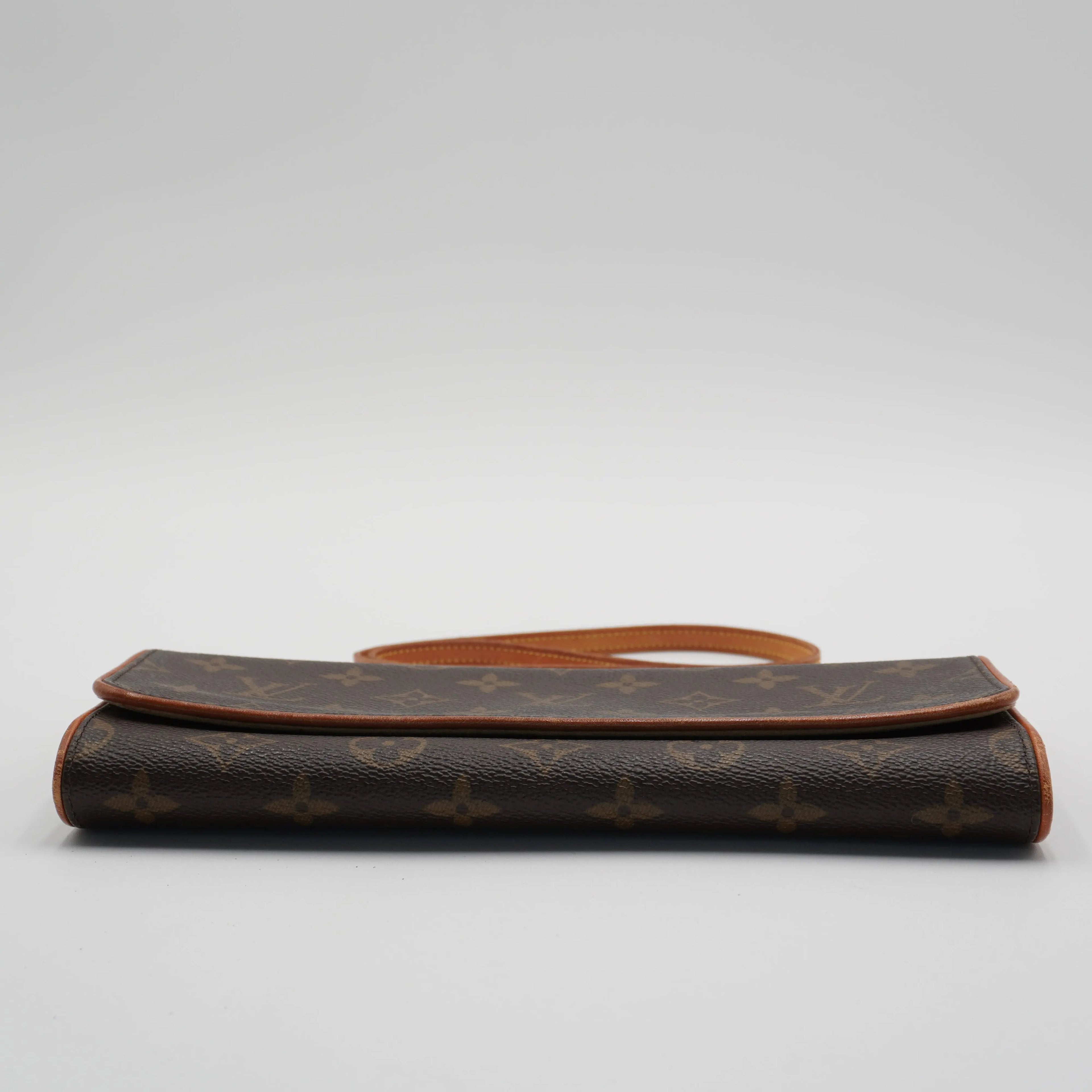 LOUIS VUITTON Monogram Pochette Twin GM LOUIS VUITTON