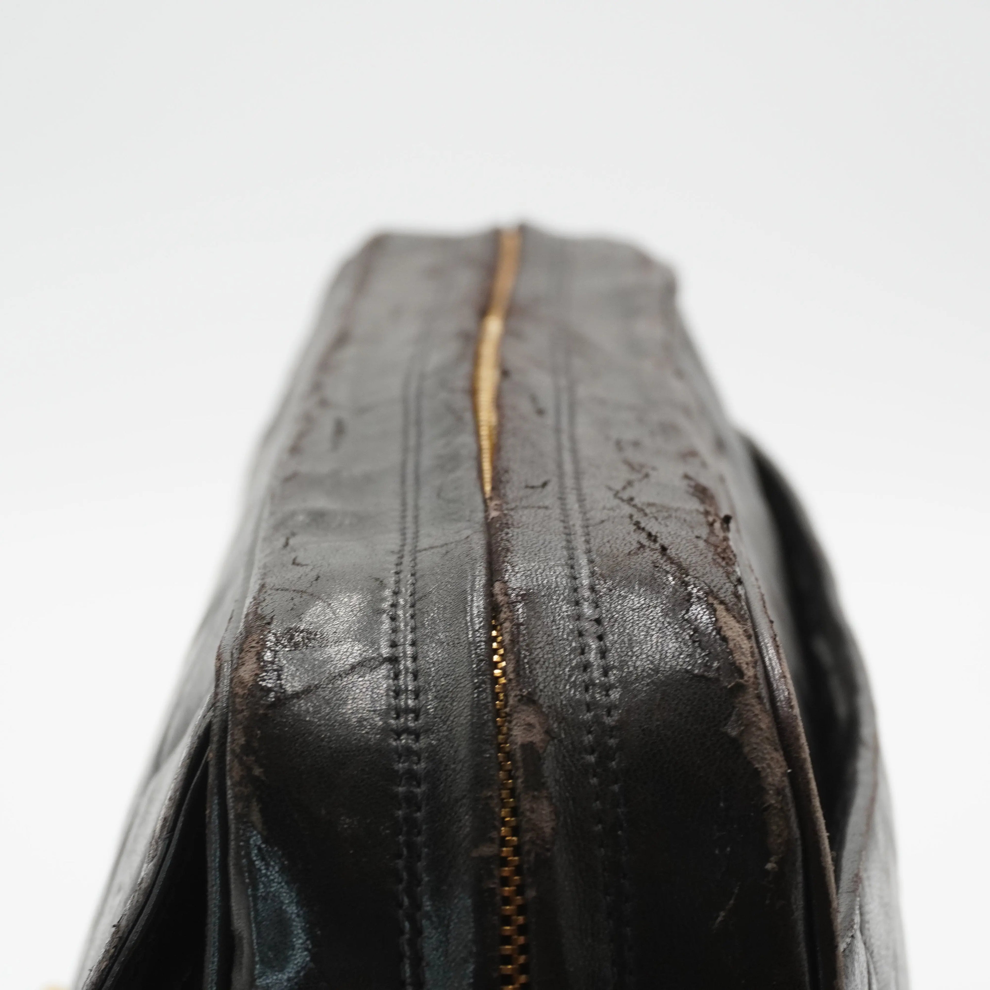 CHANEL Large Vintage Quilted Leather Shoulder Bag CHANEL