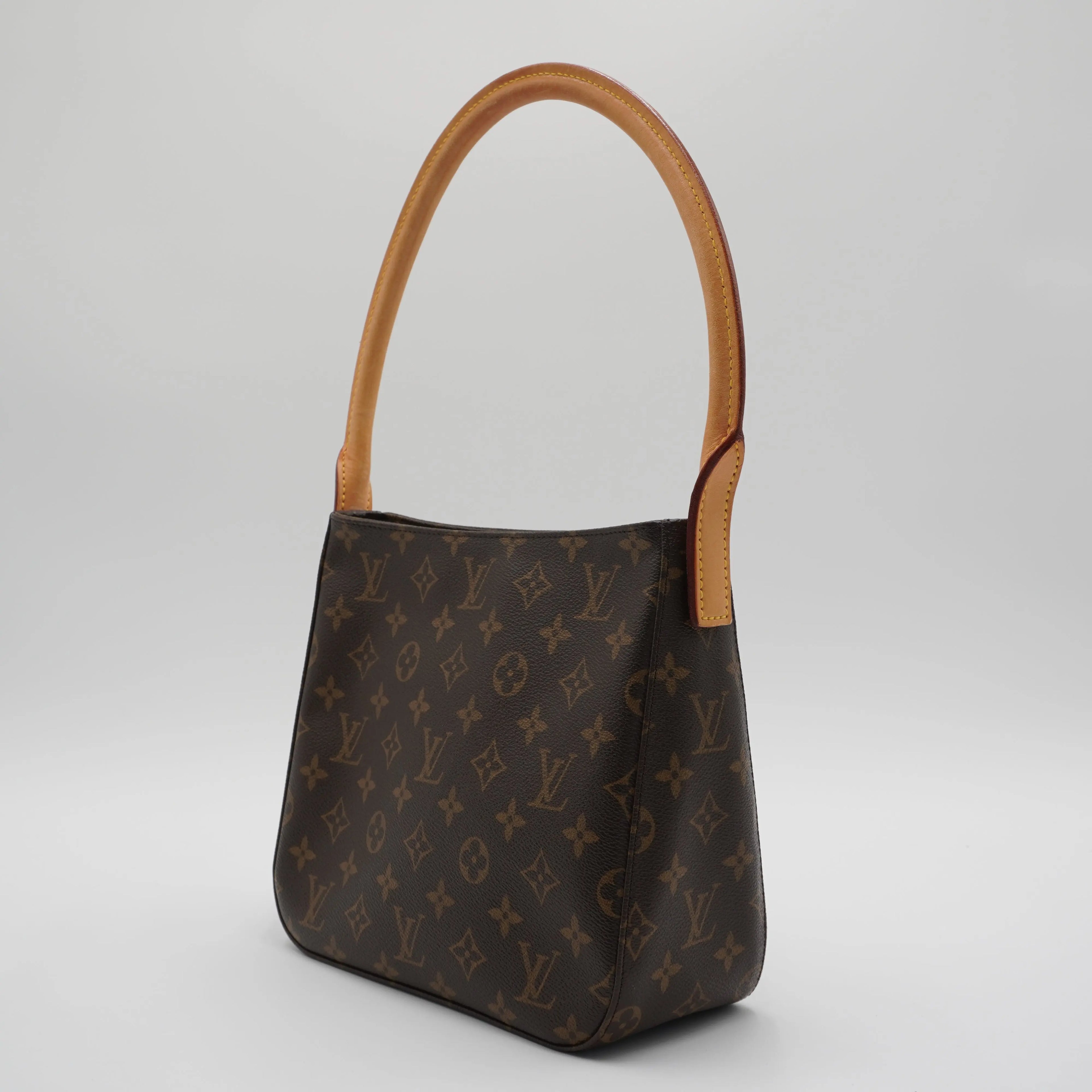 LOUIS VUITTON Monogram Looping MM LOUIS VUITTON