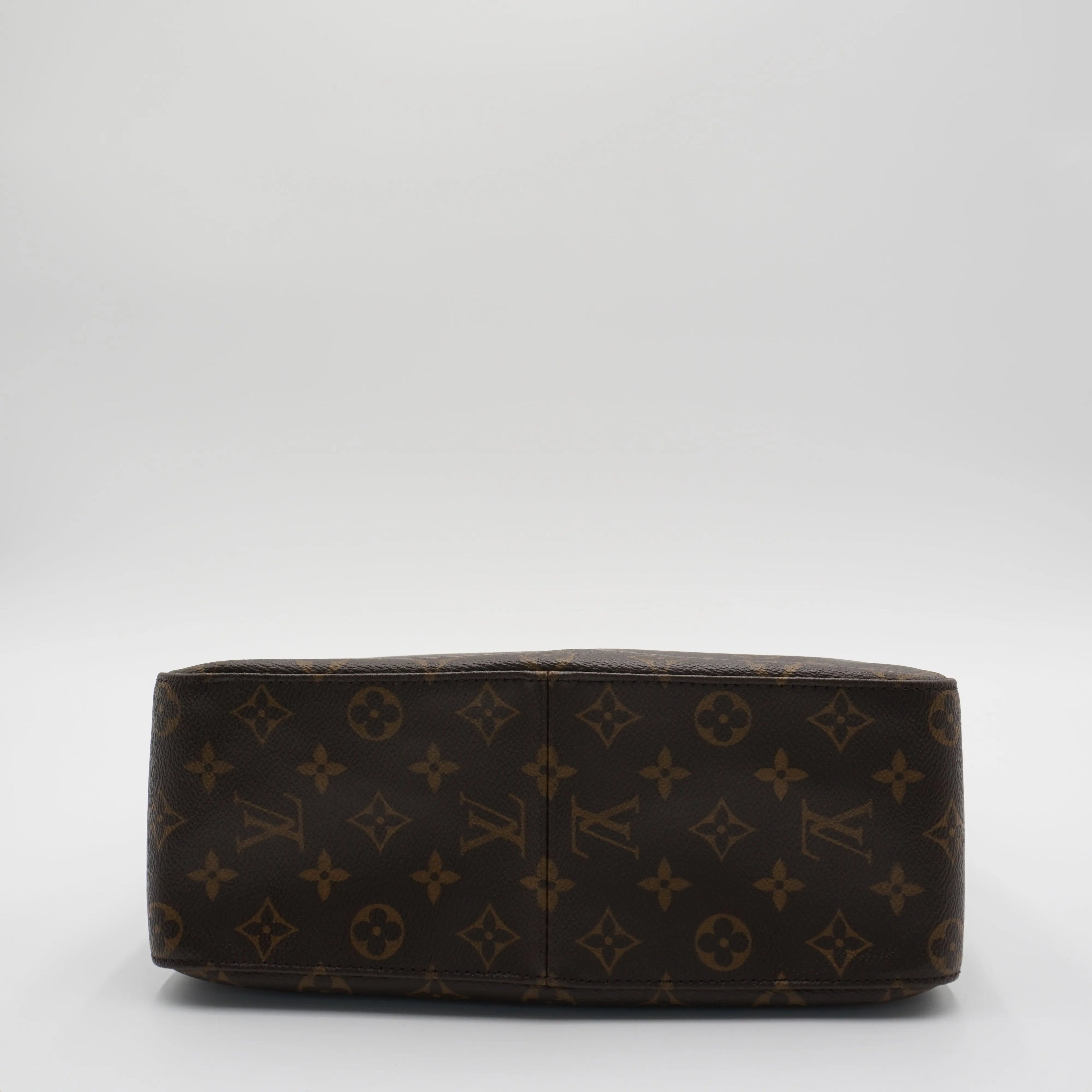 LOUIS VUITTON Monogram Looping Shoulder bag LOUIS VUITTON