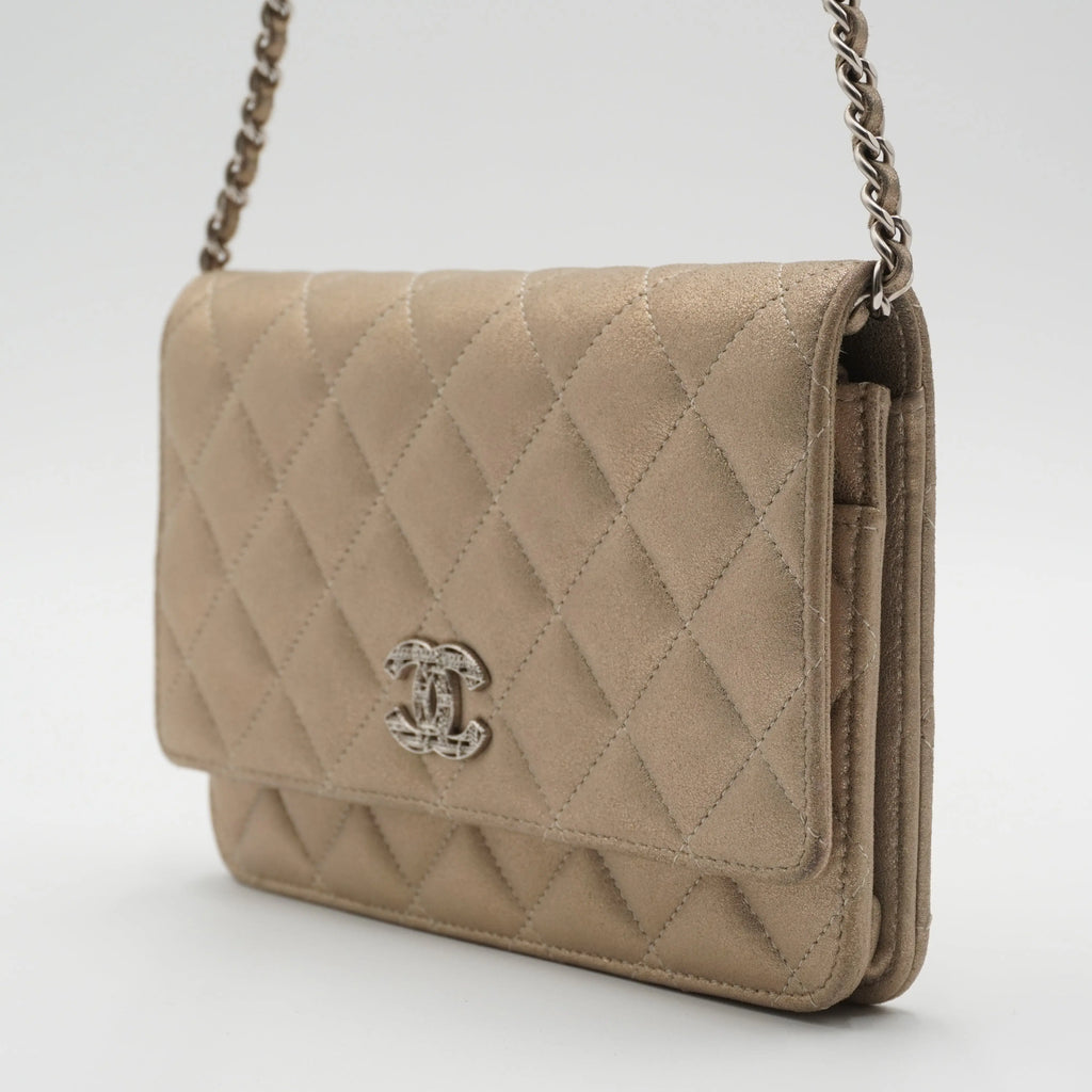 CHANEL Gold Quilted Paris-Salzburg Wallet on Chain CHANEL