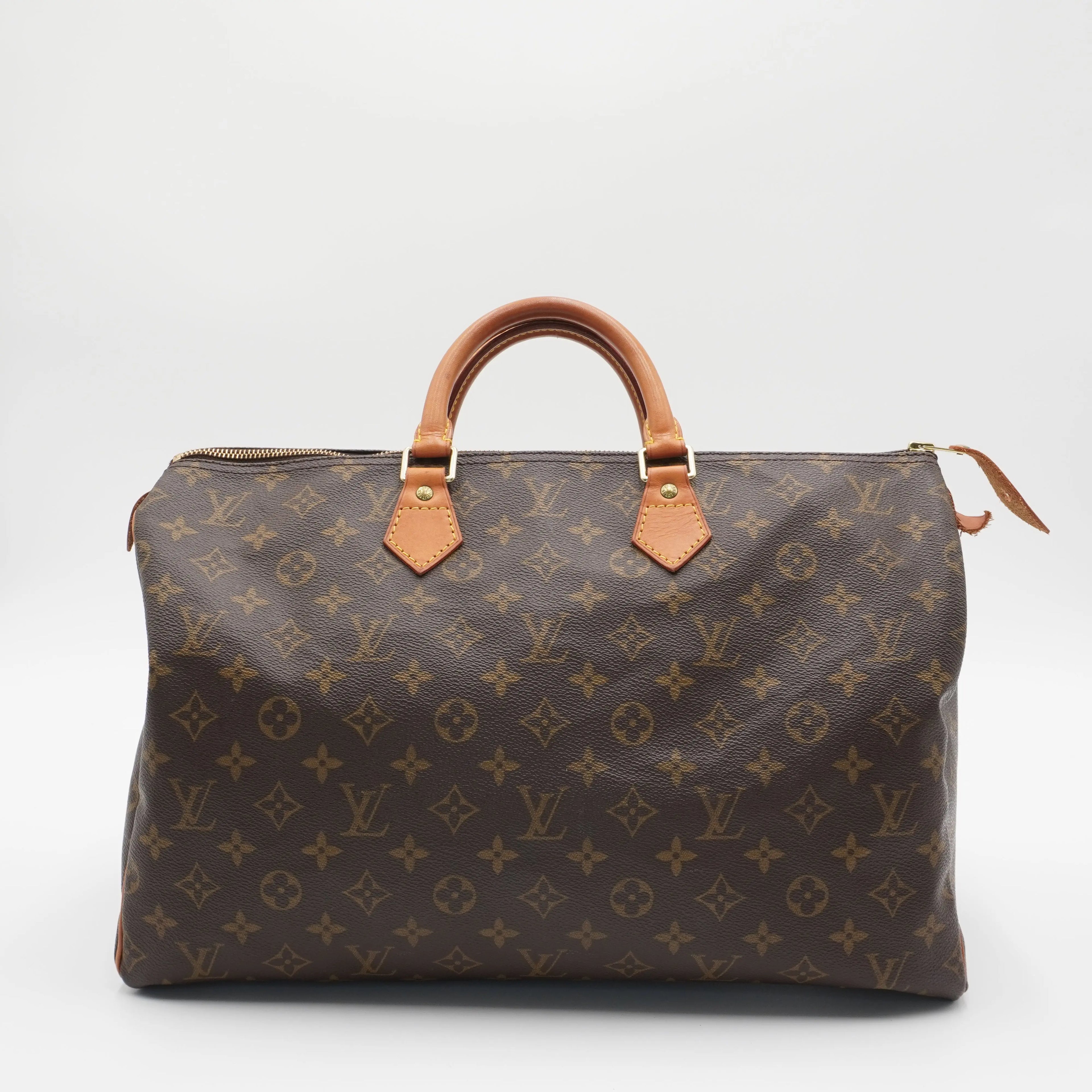 LOUIS VUITTON Monogram Speedy 40 Handbag LOUIS VUITTON