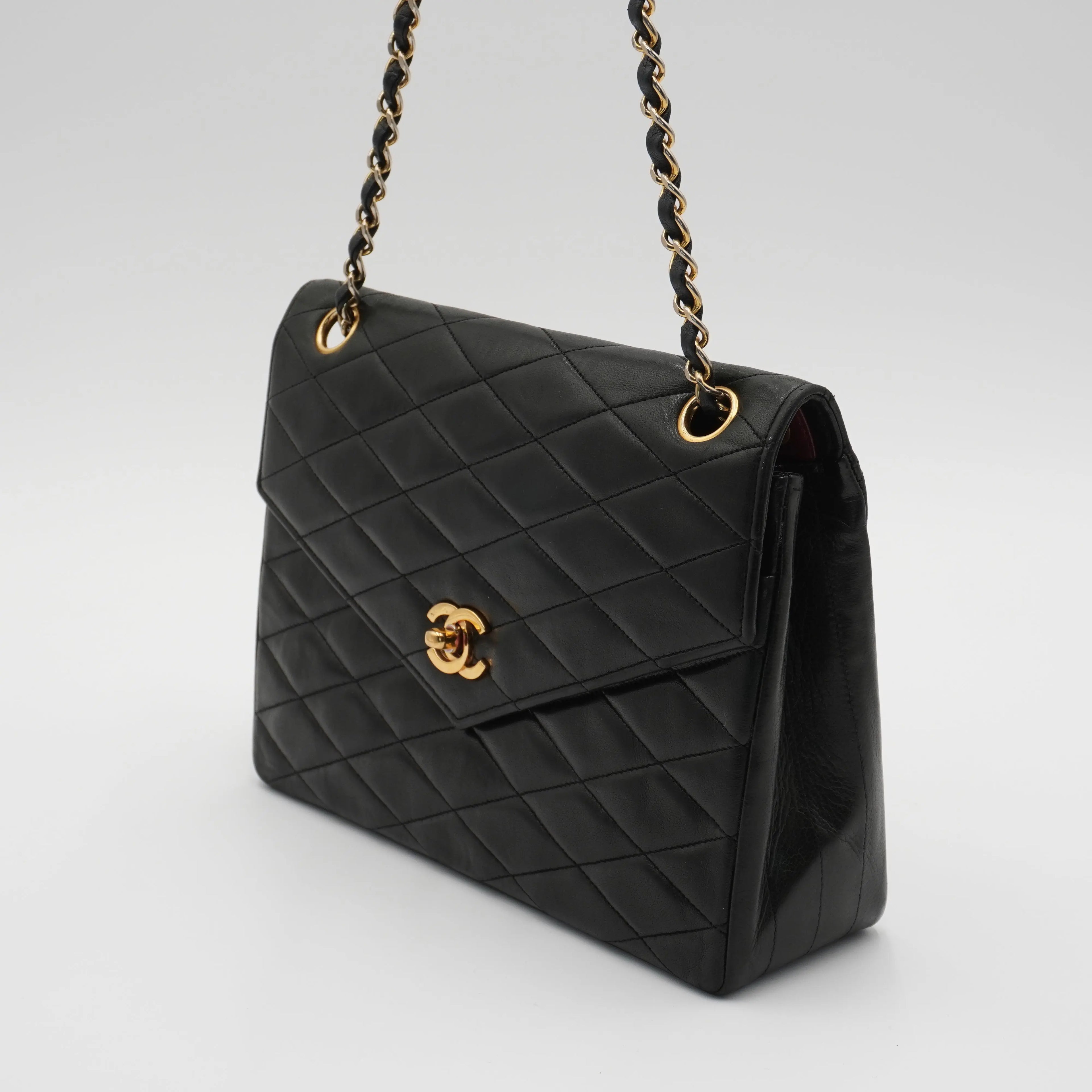 CHANEL Vintage Quilted Leather Envelope Flap Bag CHANEL