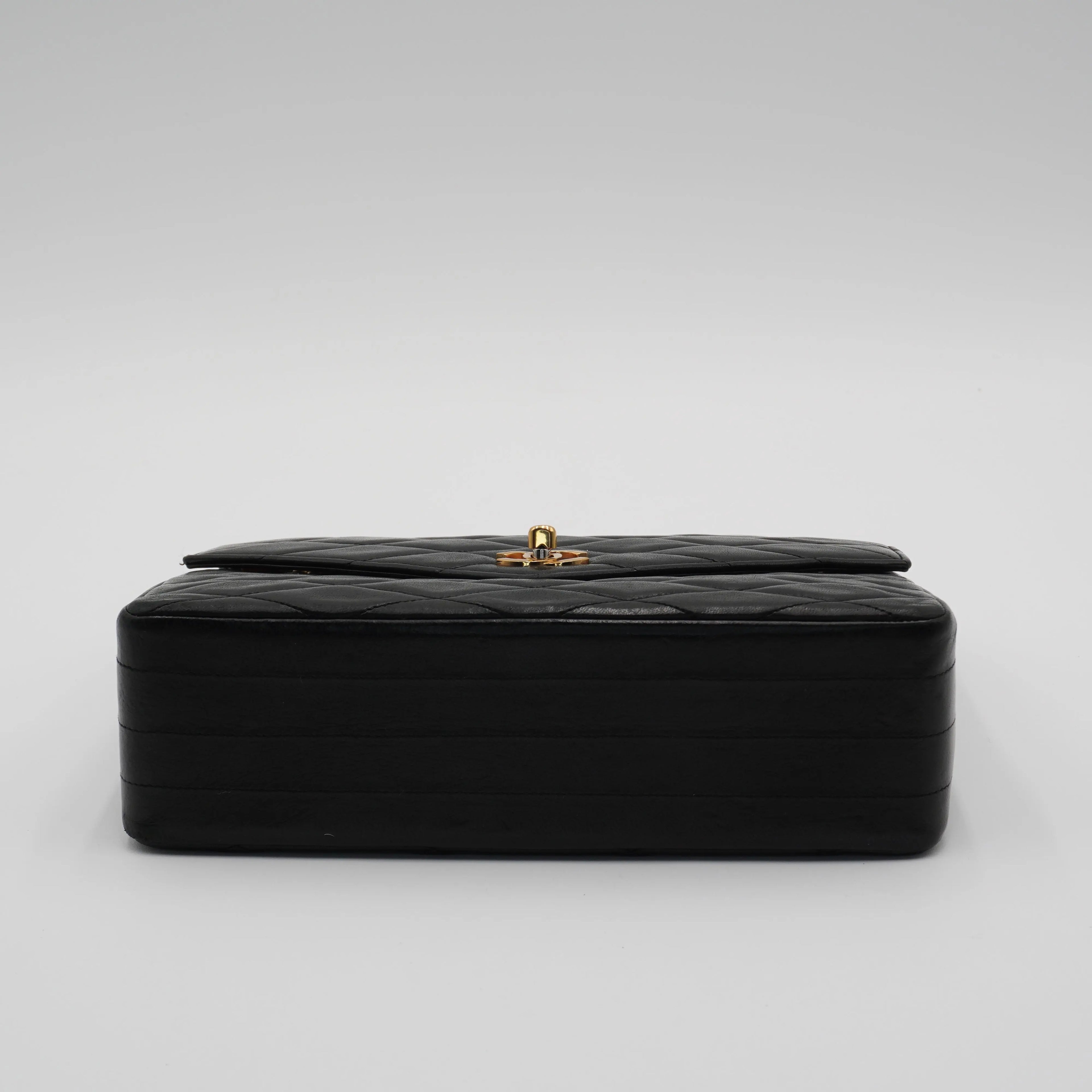 CHANEL Vintage Quilted Leather Envelope Flap Bag CHANEL