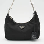 PRADA Black Nylon Re-Edition 2005 Shoulder Bag PRADA