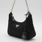 PRADA Black Nylon Re-Edition 2005 Shoulder Bag PRADA