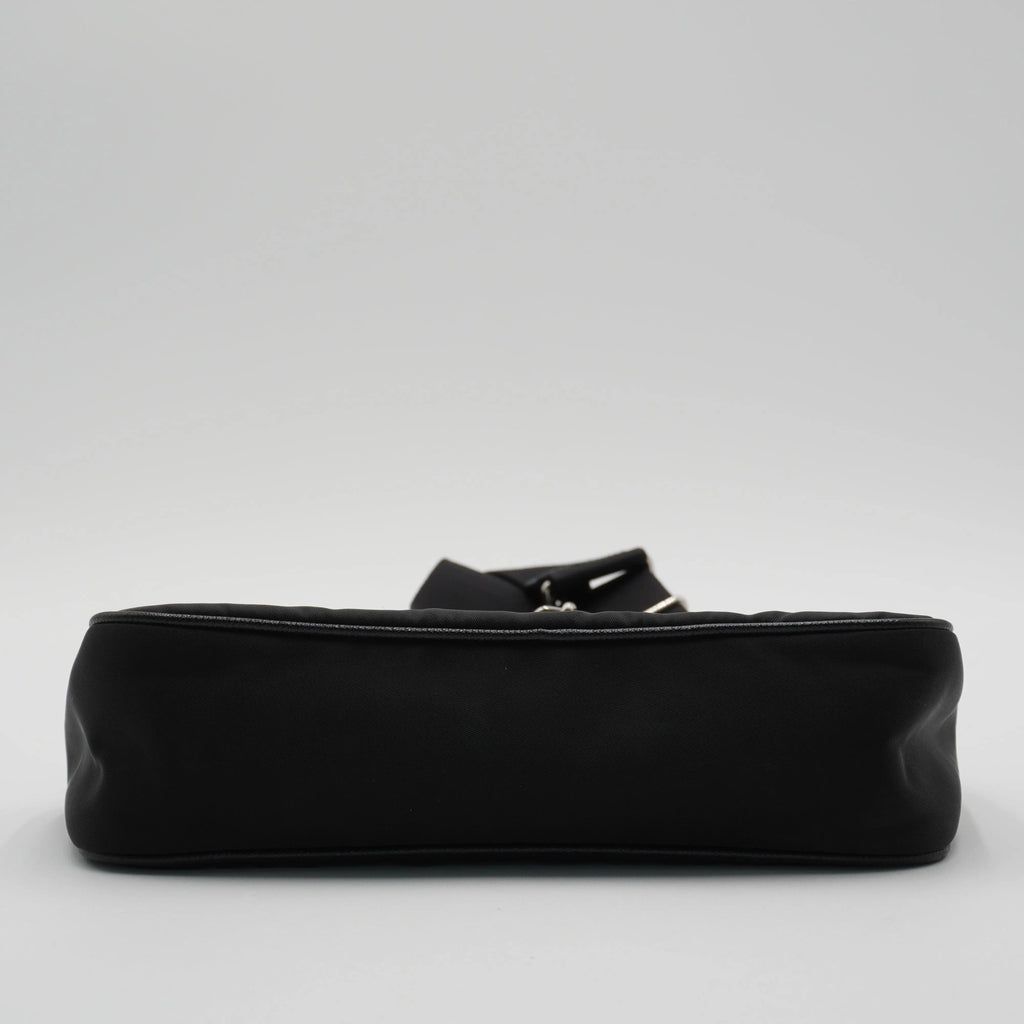 PRADA Black Nylon Re-Edition 2005 Shoulder Bag PRADA