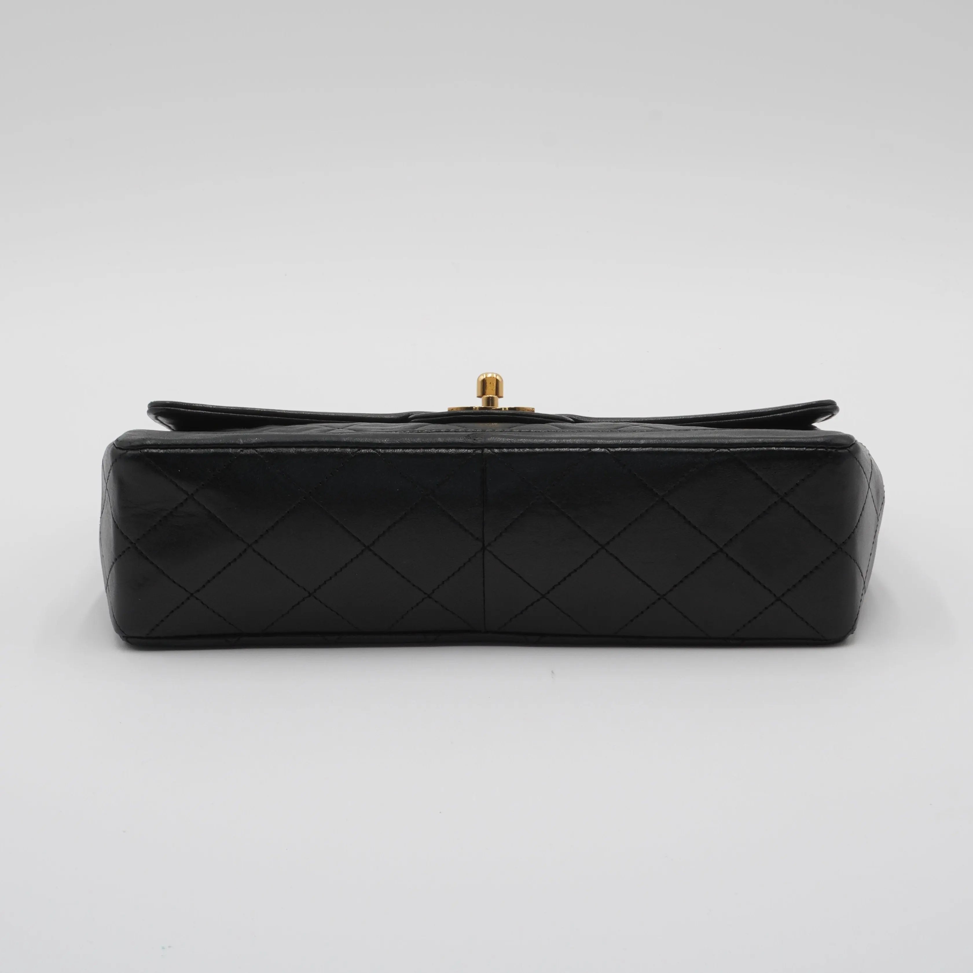 CHANEL Black Classic Single Flap Quilted Lambskin Shoulder Bag CHANEL
